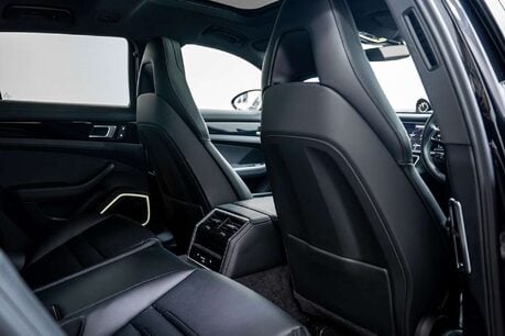 Porsche Panamera 2.9 V6 E-Hybrid 17.9kWh 4 Platinum Edition Sport Turismo 5dr Petrol Plug-in 21
