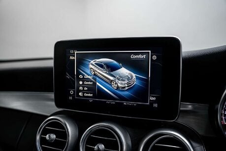 Mercedes-Benz C Class C220d AMG Line Coupe 2.1 Automatic Diesel 36