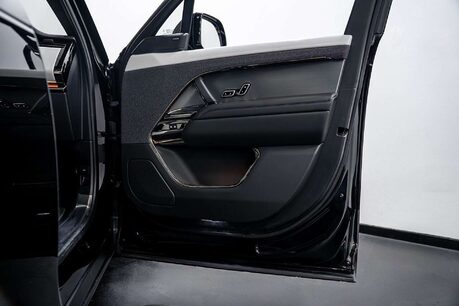 Land Rover Range Rover Sport 3.0 P460e 38.2kWh Dynamic SE SUV 5dr Petrol Plug-in Hybrid Auto 4WD Euro 6 24