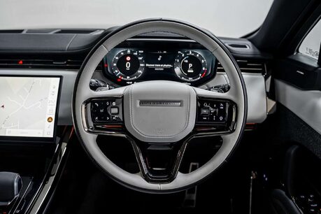 Land Rover Range Rover Sport 3.0 P460e 38.2kWh Dynamic SE SUV 5dr Petrol Plug-in Hybrid Auto 4WD Euro 6 32
