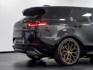 Land Rover Range Rover Sport 3.0 P460e 38.2kWh Dynamic SE SUV 5dr Petrol Plug-in Hybrid Auto 4WD Euro 6 17