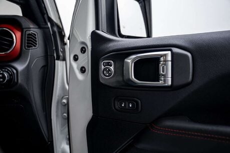 Jeep Wrangler 2.0 GME Rubicon SUV 2dr Petrol Auto 4WD Euro 6 (s/s) (272 ps) 21