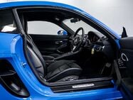 Porsche 718 Cayman 4.0 GTS Coupe 2dr Petrol PDK Euro 6 25