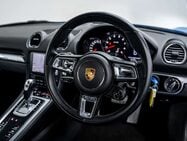 Porsche 718 Cayman 4.0 GTS Coupe 2dr Petrol PDK Euro 6 28