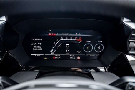 Audi RS3 2.5 TFSI Carbon Vorsprung Saloon 4dr Petrol S Tronic quattro Euro 6 (s/s) ( 39