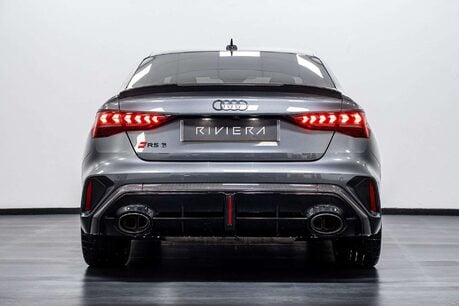 Audi RS3 2.5 TFSI Carbon Vorsprung Saloon 4dr Petrol S Tronic quattro Euro 6 (s/s) ( 9
