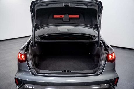 Audi RS3 2.5 TFSI Carbon Vorsprung Saloon 4dr Petrol S Tronic quattro Euro 6 (s/s) ( 18