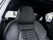 Audi RS3 2.5 TFSI Carbon Vorsprung Saloon 4dr Petrol S Tronic quattro Euro 6 (s/s) ( 28