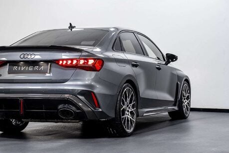 Audi RS3 2.5 TFSI Carbon Vorsprung Saloon 4dr Petrol S Tronic quattro Euro 6 (s/s) ( 10