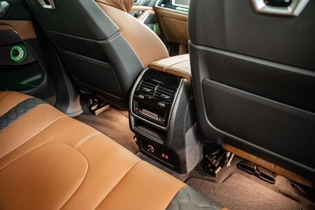 BMW X5 M 4.4i V8 Competition SUV 5dr Petrol Hybrid Steptronic xDrive Euro 6 (s/s) (6 24