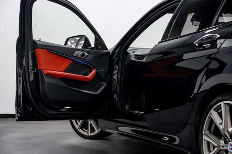 BMW 1 Series 2.0 M135i Hatchback 5dr Petrol Auto xDrive Euro 6 (s/s) (306 ps) 6