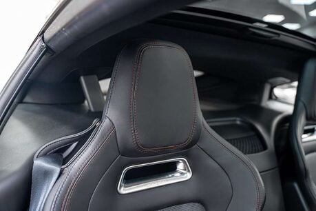 Jaguar F-Type 2.0i GPF R-Dynamic Coupe 2dr Petrol Auto Euro 6 23