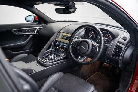 Jaguar F-Type 2.0i GPF R-Dynamic Coupe 2dr Petrol Auto Euro 6 24