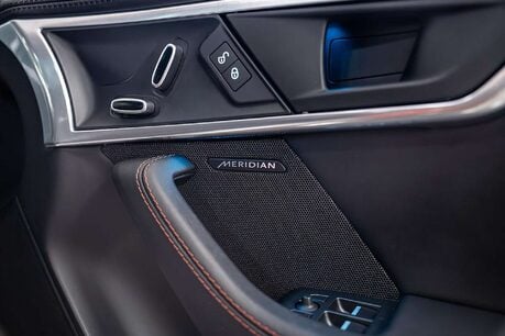 Jaguar F-Type 2.0i GPF R-Dynamic Coupe 2dr Petrol Auto Euro 6 21