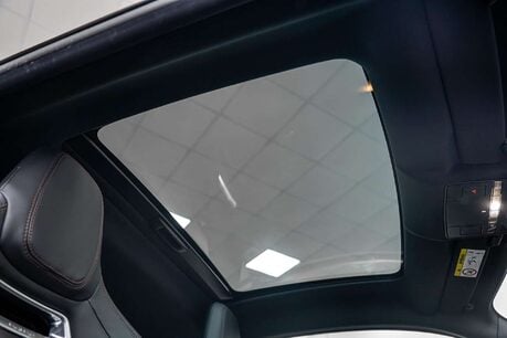 Jaguar F-Type 2.0i GPF R-Dynamic Coupe 2dr Petrol Auto Euro 6 31