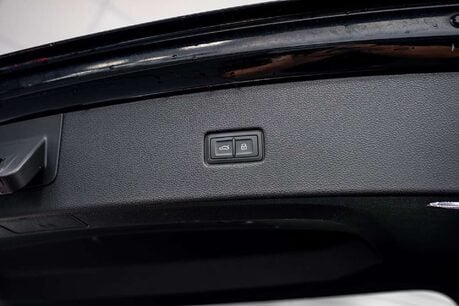 Audi RS Q8 TFSI V8 Vorsprung SUV 4.0 Automatic Petrol 18