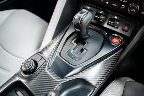 Nissan GT-R Premium Edition 3.8 2dr Coupe Semi Auto Petrol 33
