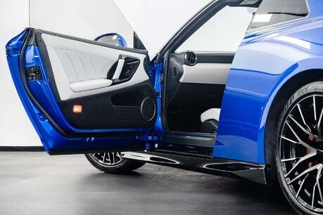 Nissan GT-R Premium Edition 3.8 2dr Coupe Semi Auto Petrol 8