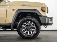 Toyota Land Cruiser 70 Series LC76 2.8 5dr SUV AUTOMATIC DIESEL 18