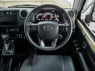Toyota Land Cruiser 70 Series LC76 2.8 5dr SUV AUTOMATIC DIESEL 31