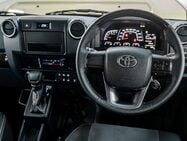 Toyota Land Cruiser 70 Series LC76 2.8 5dr SUV AUTOMATIC DIESEL 29