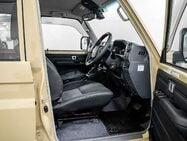 Toyota Land Cruiser 70 Series LC76 2.8 5dr SUV AUTOMATIC DIESEL 27