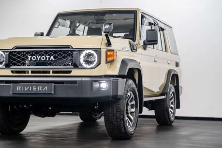 Toyota Land Cruiser 70 Series LC76 2.8 5dr SUV AUTOMATIC DIESEL 11