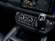 Land Rover Defender 3.0 D350 MHEV X-Dynamic HSE SUV 3dr Diesel Auto 4WD Euro 6 (s/s) (350 ps) 32