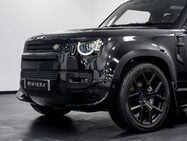 Land Rover Defender 3.0 Defender X-Dynamic HSE D MHEV A 4WD 3dr 12