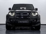 Land Rover Defender 3.0 Defender X-Dynamic HSE D MHEV A 4WD 3dr 7