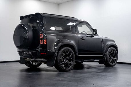 Land Rover Defender 3.0 Defender X-Dynamic HSE D MHEV A 4WD 3dr 16