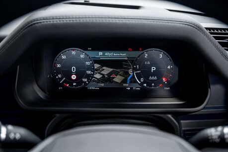 Land Rover Defender 3.0 Defender X-Dynamic HSE D MHEV A 4WD 3dr 36