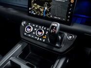 Land Rover Defender 3.0 D350 MHEV X-Dynamic HSE SUV 3dr Diesel Auto 4WD Euro 6 (s/s) (350 ps) 31