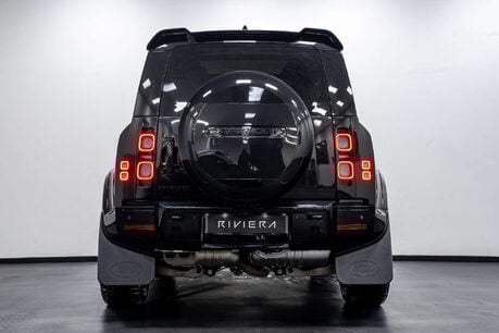 Land Rover Defender 3.0 Defender X-Dynamic HSE D MHEV A 4WD 3dr 9