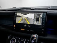 Land Rover Defender 3.0 Defender X-Dynamic HSE D MHEV A 4WD 3dr 34