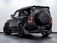 Land Rover Defender 3.0 D350 MHEV X-Dynamic HSE SUV 3dr Diesel Auto 4WD Euro 6 (s/s) (350 ps) 5