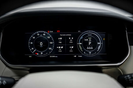 Land Rover Range Rover Sport 2.0 Range Rover Sport HSE Silver P400e Auto 4WD 5dr 41