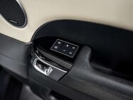 Land Rover Range Rover Sport 2.0 Range Rover Sport HSE Silver P400e Auto 4WD 5dr 25