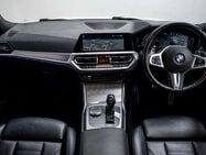 BMW 3 Series 2.0 330I M Sport Auto 4dr 29