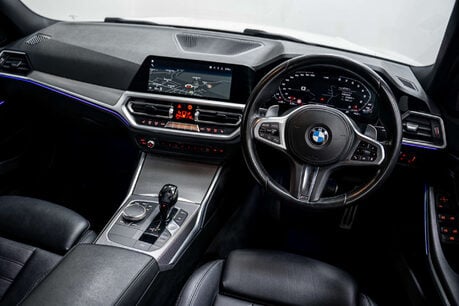 BMW 3 Series 2.0 330I M Sport Auto 4dr 28