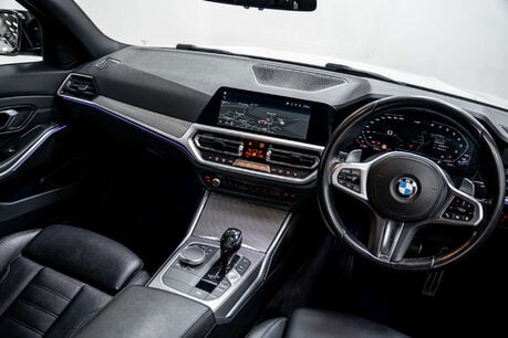 BMW 3 Series 2.0 330I M Sport Auto 4dr 32