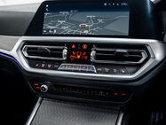 BMW 3 Series 2.0 330I M Sport Auto 4dr 34