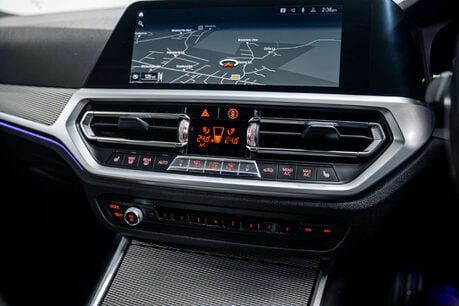 BMW 3 Series 2.0 330I M Sport Auto 4dr 34