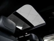 Land Rover Defender 3.0 Defender X-Dynamic HSE D MHEV A 4WD 3dr 39