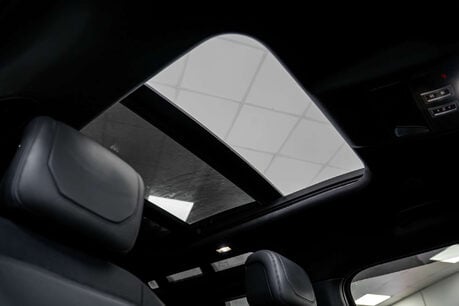 Land Rover Defender 3.0 Defender X-Dynamic HSE D MHEV A 4WD 3dr 39