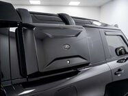 Land Rover Defender 3.0 Defender X-Dynamic HSE D MHEV A 4WD 3dr 18