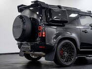 Land Rover Defender 3.0 Defender X-Dynamic HSE D MHEV A 4WD 3dr 17