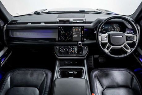 Land Rover Defender 3.0 Defender X-Dynamic HSE D MHEV A 4WD 3dr 29