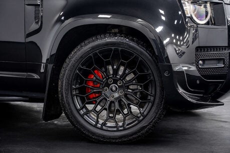 Land Rover Defender 3.0 Defender X-Dynamic HSE D MHEV A 4WD 3dr 4