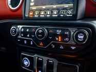 Jeep Wrangler 2.0 Wrangler Rubicon Auto 4WD 2dr 18